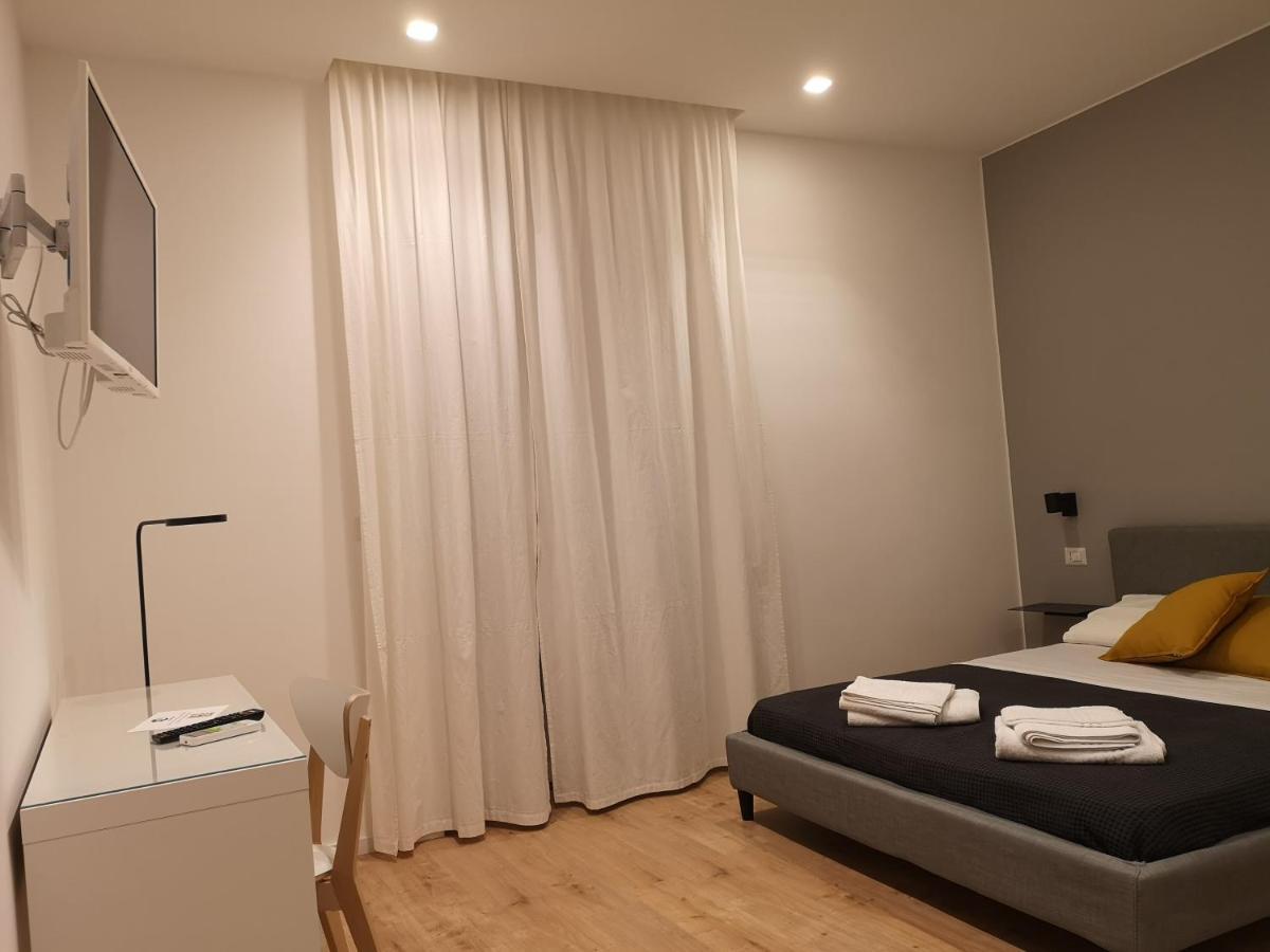 Armisi B&B Catania Bagian luar foto